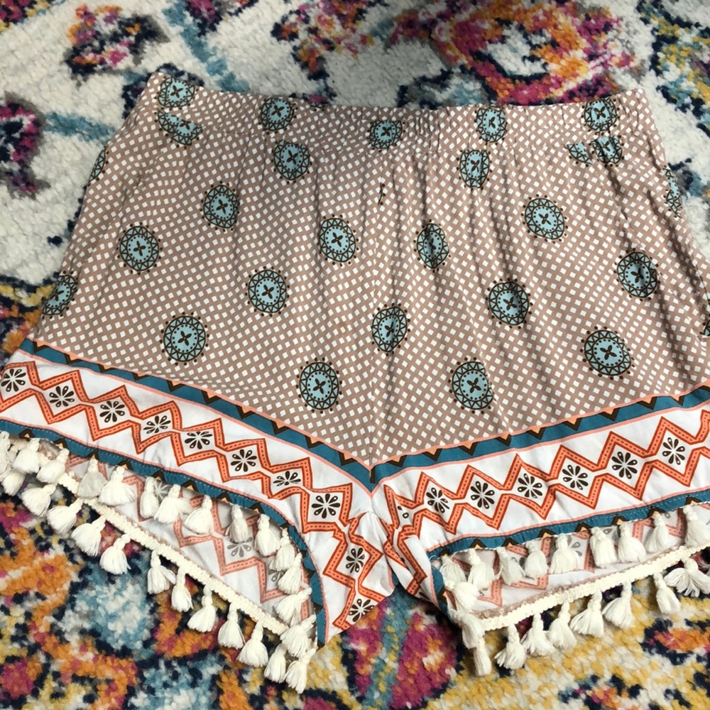 Casual tassel shorts